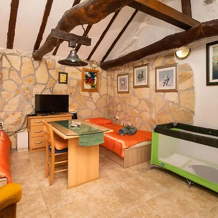 House Jantar