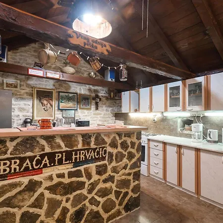 House Jantar Σπίτι διακοπών *